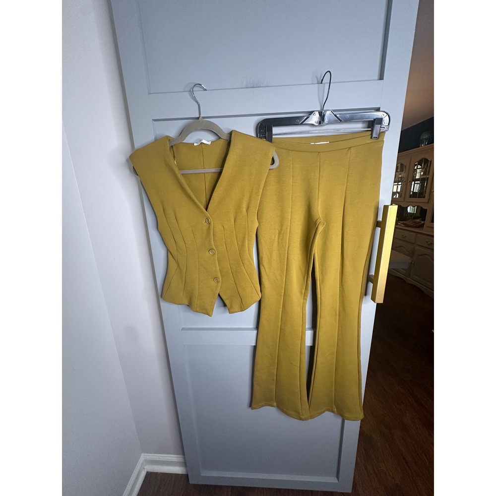 Zara Mustard Yellow 2 Piece Set Vest and Flare Pants 3641/302/510 S